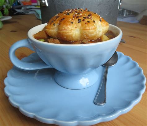 Beef Pot Pie Soup | The English Kitchen