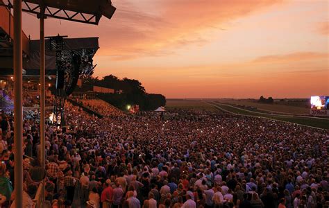 Summer Racing at The July Course at Newmarket - Discover Newmarket - Discover Newmarket