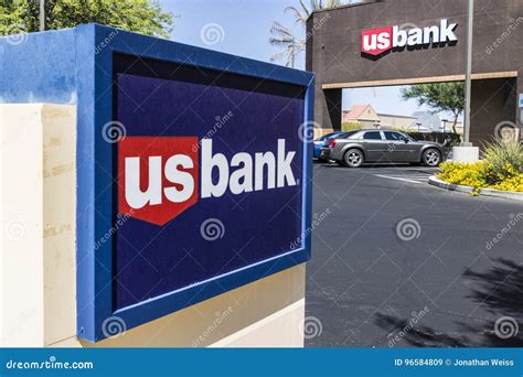 Las Vegas - Circa July 2017: U.S. Bank and Loan Branch. US Bank is Ranked the 5th Largest Bank ...