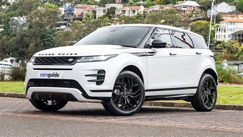 Range Rover Evoque hybrid 2023 review: R-Dynamic HSE P300e PHEV ...