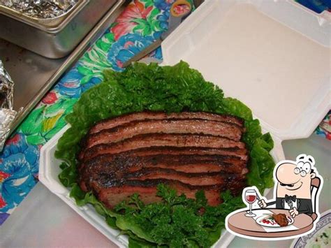 Starvin' Marvin's BBQ in Wahoo - Restaurant menu and reviews