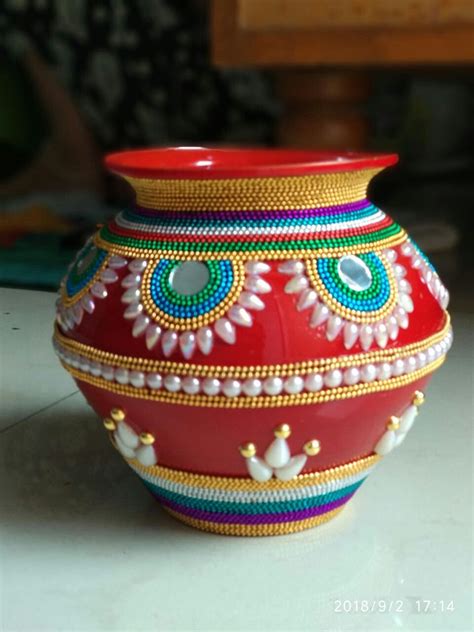 Pin by Rani Oza on kanha ji | Kalash decoration, Handmade decorative ...