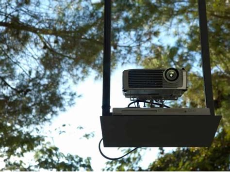 4 Outdoor Projector Setup Ideas - Pointer Clicker