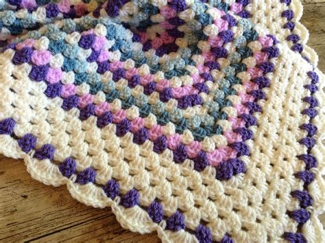 Lullaby Lodge: How to add a simple shell border to a granny square baby ...