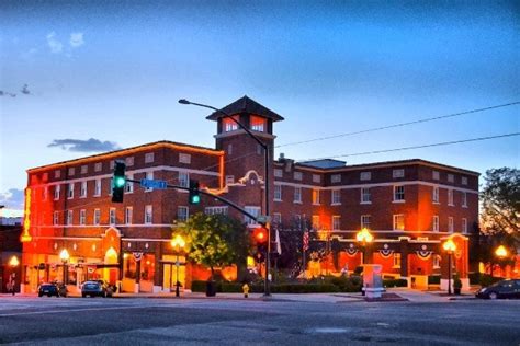 The Historic Hassayampa Inn in Prescott, Arizona | The Roaming Boomers