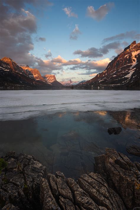 Sunrise at Saint Mary Lake [A7ii, 16-35 f4, no sleep] : r/SonyAlpha