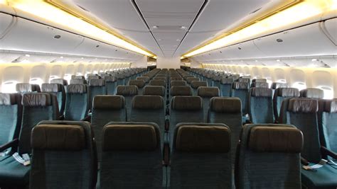 Seating Plan Boeing 777 300er Cathay Pacific | Brokeasshome.com