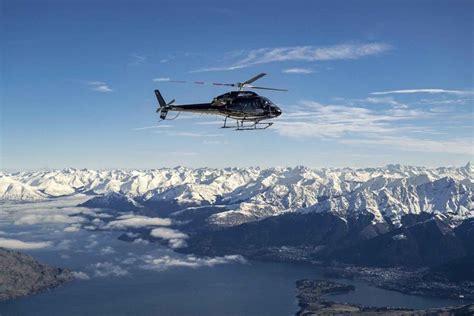 Queenstown Essential Helicopter Tour in Queenstown