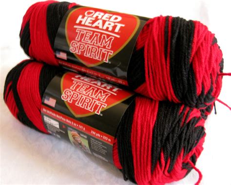 Red Heart Super Saver Team Spirit yarn RED BLACK by crochetgal