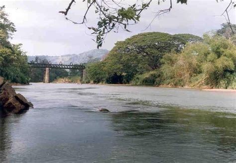 Explore Sri lanka: Mahaweli river - Sri lanka's longest river