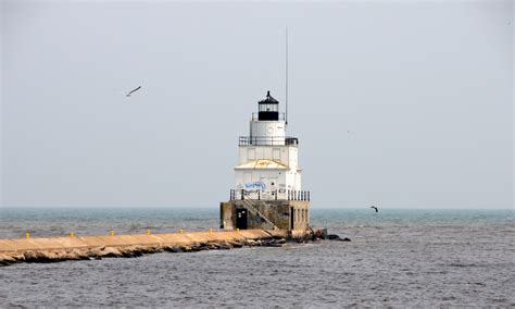 Manitowoc Breakwater Lighthouse, Wisconsin | Lighthouse, Manitowoc, Wisconsin