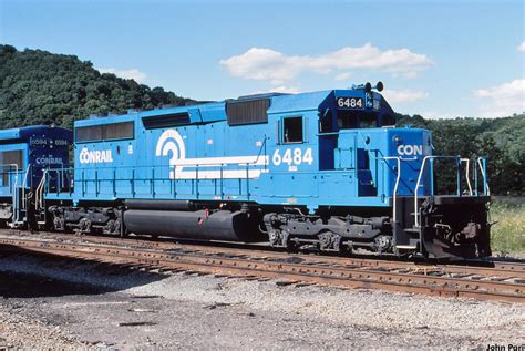 CR 6484 - SD40-2 at West Brownsville, PA | Conrail Photo Archive