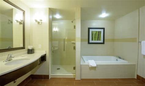 Hilton Garden Inn Exton/West Chester Hotel Rooms