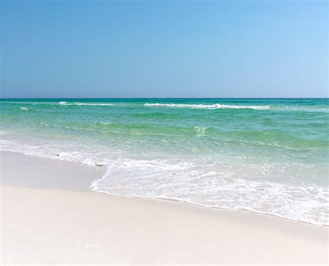 Which beach has the clearest water in Florida? | Ocean Reef Resorts