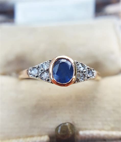 9ct Rose Gold Sapphire Solitaire Ring with Diamond Shoulders