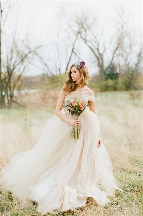 20 Best Country Chic Wedding Dresses: Rustic & Western Wedding Dresses