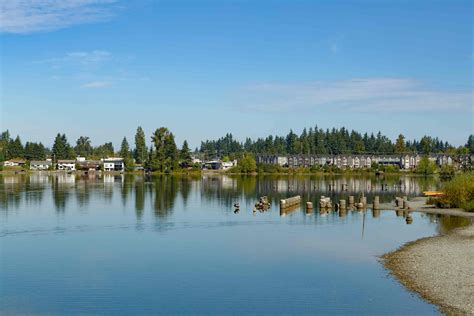 Your Guide to Making the Most of a Day at Silver Lake in South Everett - Cori Whitaker