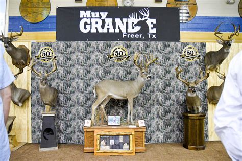 Texas Trophy Hunters — Muy Grande’s 50th The oldest deer contest in...