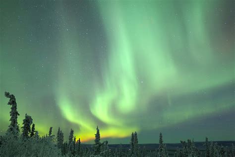 Aurora Borealis in Fairbanks Alaska - Discovering New Skies