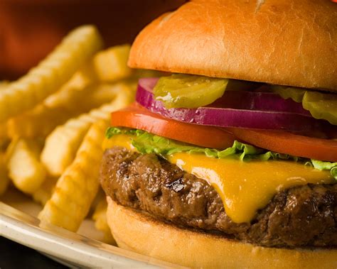 Food Photography | Cheeseburger & Fries