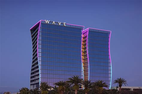 Tech-Savvy Wave Hotel in Orlando Has the Hotel World’s Best Art Collection