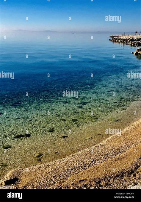 A crystal clear sea at the Znjan beach in the Adriatic port of Split, Croatia Stock Photo - Alamy
