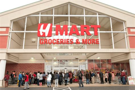 H-Mart Opens Massive Food Court In Long Island City