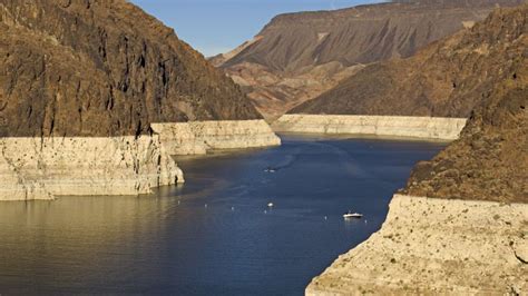 Lake Mead water shortage: The shocking numbers behind the crisis | CNN