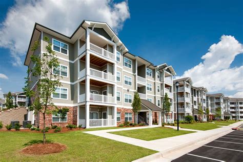 Apartments in Camp Creek Atlanta, GA | The Meridian at Redwine