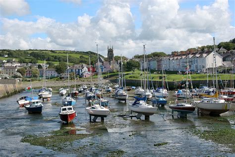 Aberaeron - Treberfedd Farm Holiday Cottages