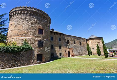 Villafranca Castle stock image. Image of tourist, tourism - 25905413