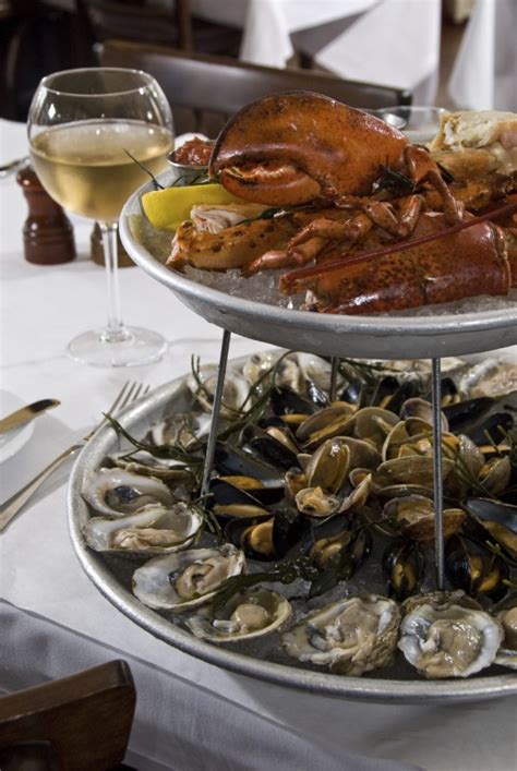 Grand Seafood Platter - Galavante Travel & Lifestyle