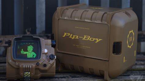 A closer look at the Fallout 4 Pip-Boy - The Verge