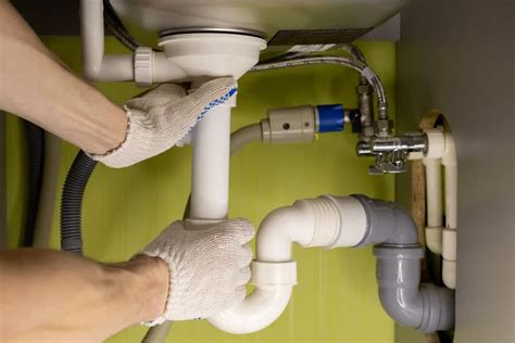 4 Ways to Seal A Sink Drain Pipe