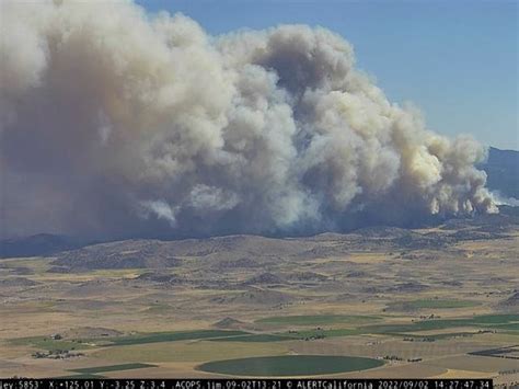 2 People Dead, 12,000 Acres Burned In NorCal Fires; Low Containment ...