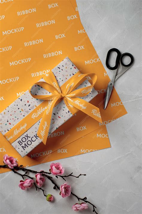 Premium PSD | Gift box decorated with ribbon and bow