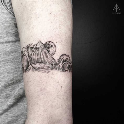 Hangman’s knot tattoo by Deborah Pow - Tattoogrid.net