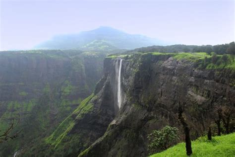 Bhandardara - Tourist Places & Top Things to Do in 2024