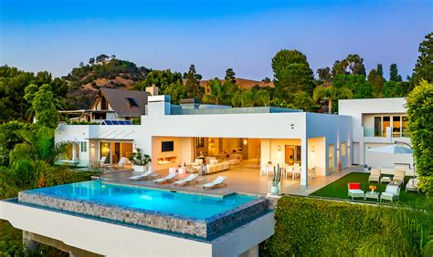 4 Stunning Celebrity Homes in Beverly Hills, Los Angeles and Palm Springs