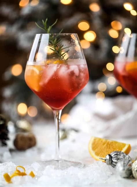 20 Holiday Cocktail Recipes for Your Next Party - An Unblurred Lady