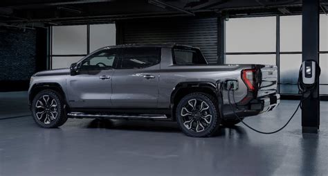 2024 GMC Sierra EV Denali Edition 1 shown off, with its 400-mile range