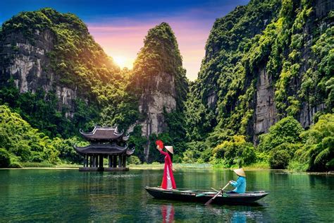 Vietnamese Tourist Attractions