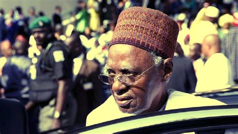 Former President Shehu Shagari dies at age 93 [Facts & Photos] - The Loyal Nigerian Lawyer