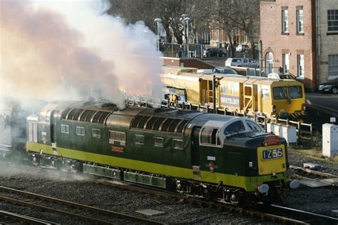 Trackside Classic: 1961 British Rail Class 55 ‘Deltic’ Diesel Locomotive – A Distinctive Roar of ...