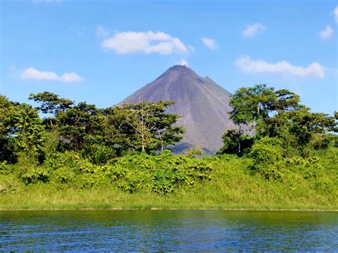 Learn the History of Arenal Volcano » Blue Pass Hub