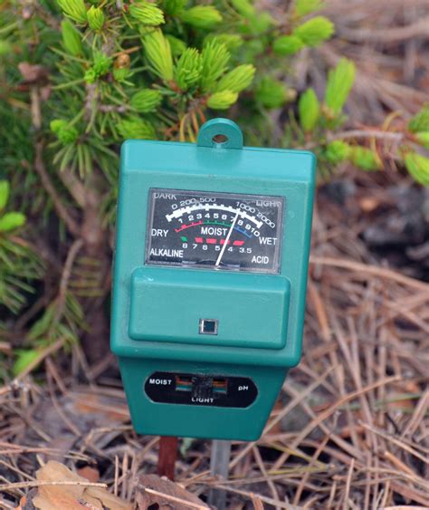 Greenhouse Humidity Monitoring for a Home Gardener - Greenhouse-Guide