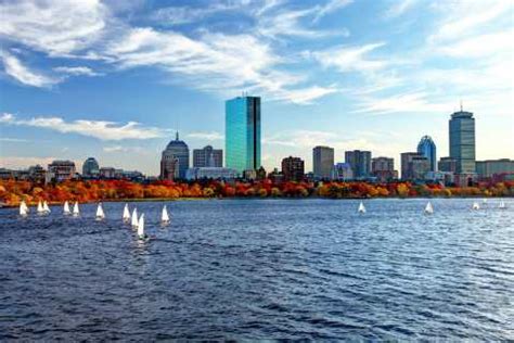 Classic Harbor Line Boston | GetYourGuide Supplier