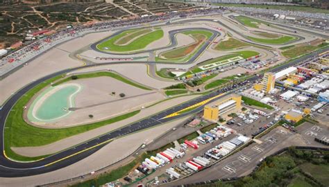 2 Paddock Passes for the MotoGP™ Race Weekend in Valencia - CharityStars