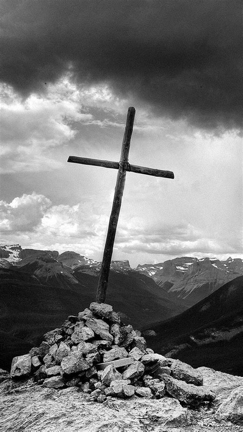 Download Wooden Cross Christian Iphone Wallpaper | Wallpapers.com