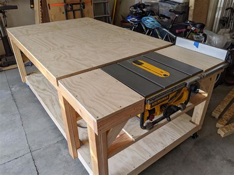 Made myself a new table saw bench | Planos de bancada, Bancada para trabalhos em madeira, Planos ...